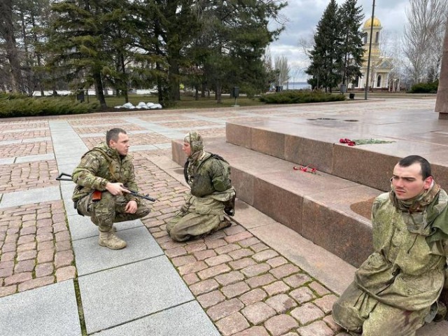 Николаев