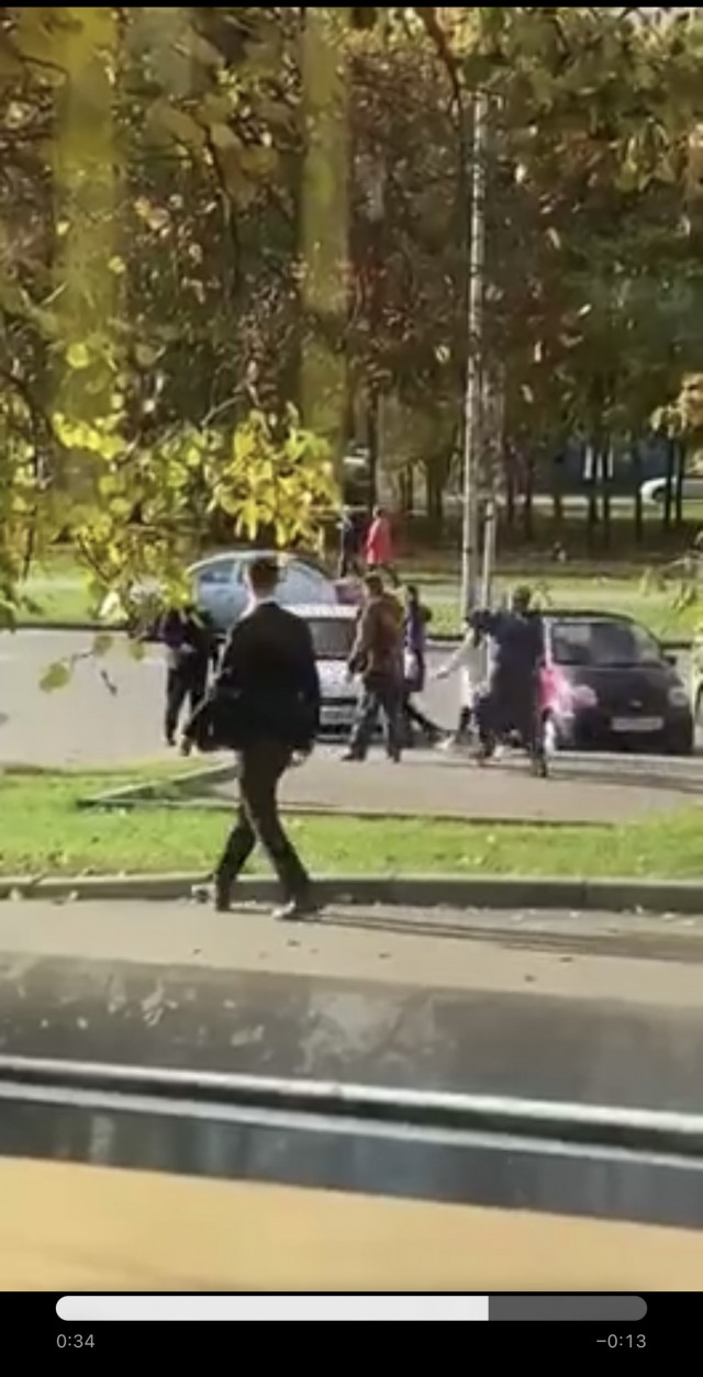 «Здарова мужик! Чё ты нож схватил-то?» — в Солнцеве неизвестный бросался на людей с ножом