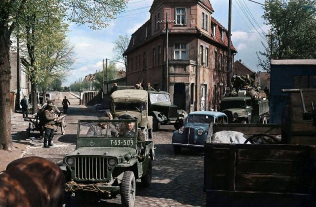 1945 год в 84 фотографиях