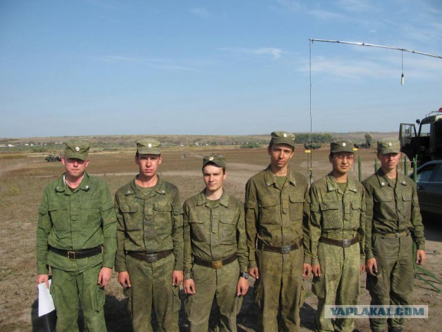 10 Киловольт, оно шуток не понимает.
