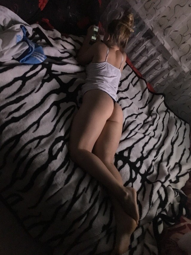 Фото девушек из социальных сетей