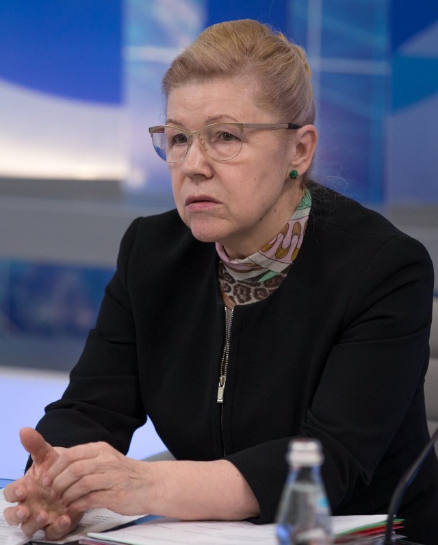 Мизулина младшая протестует против ЛГБТ