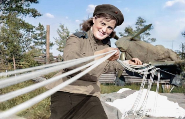 1944 год в фотографиях