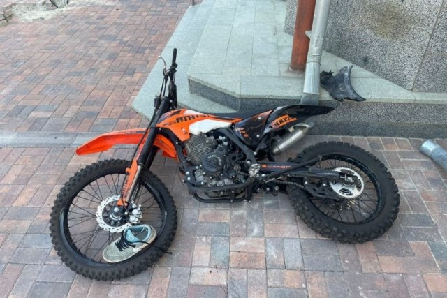 План был надёжный... В Невинномысске два подростка в тайне от родителей купили питбайк и разбились в первой же поездке