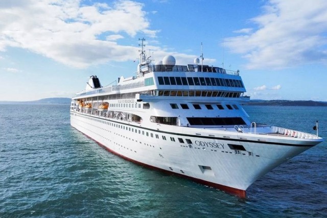 28124 дневная американка продала всё имущество, чтобы отправиться в "бесконечный круиз".