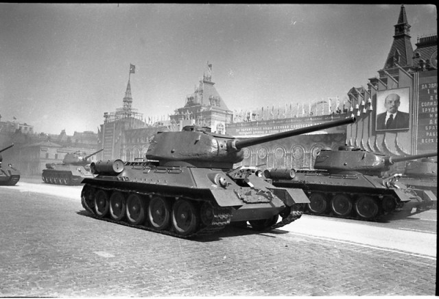 Военный парад весна 1951 года. Часть 2.