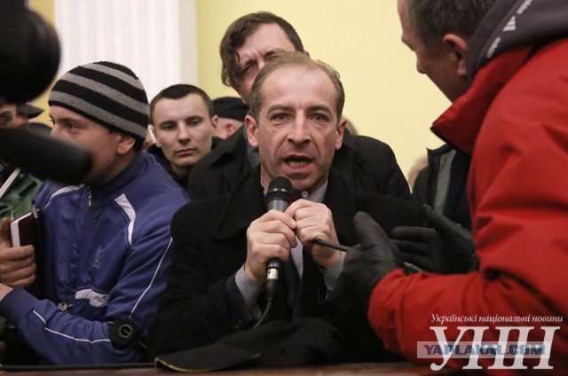 А ты кто такой! Киев, собрание панов сотников...