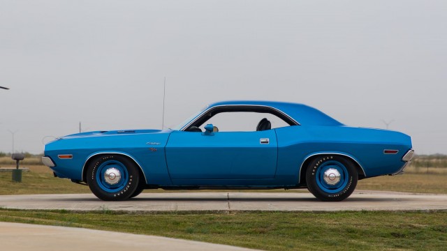 Американцы - 14. Коллекция Ронни Рэйнса. Красивых автофото пост