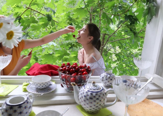 Забавные картинки с девушками
