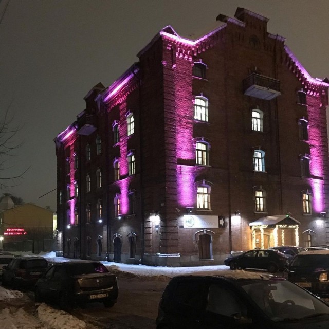 Аривидерчи, любимая! Грустная блондинка в чужом аэропорту