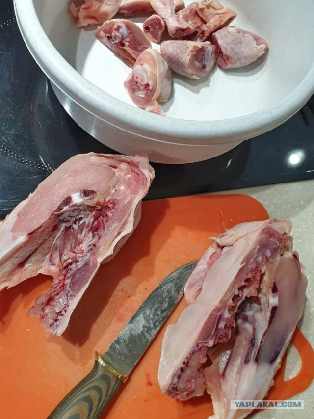 Кто чем на кухне орудует?