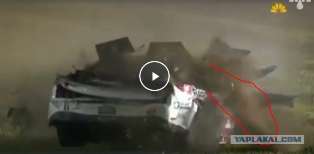 Авария на гонках NASCAR