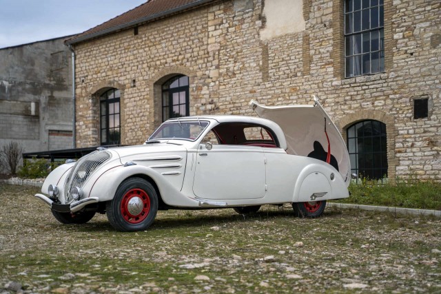 1938 Peugeot 402 Éclipse. Автопятница №50