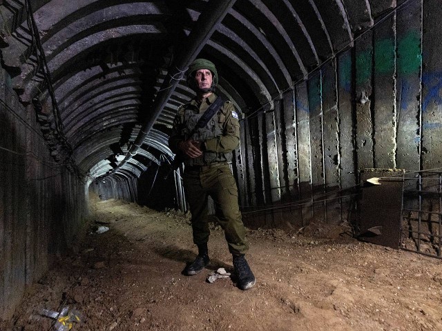 В Армии обороны Израиля сообщили о возвращении в страну тел трех заложников ХАМАС, в том числе гражданки Германии Шани Лук