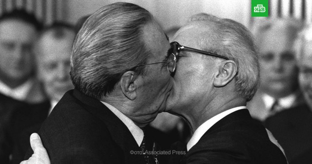 30 лет назад, умер Эрих Хонеккер, выдающийся деятель германского и мирового коммунистического движения
