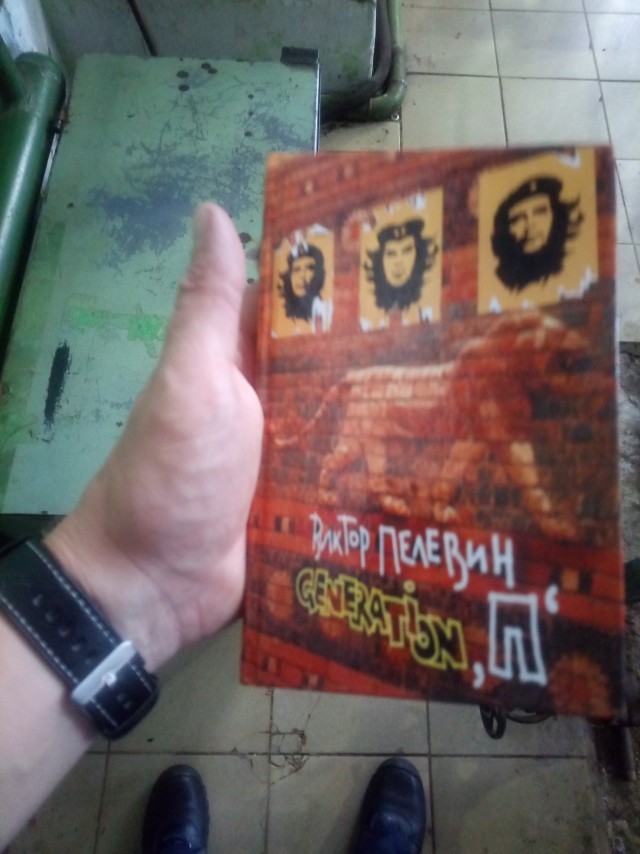 Для понимания уровня современных дип-фейков... обычному человеку их уже почти не отличить от реального видео