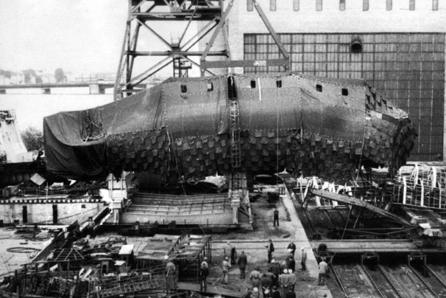 Легендарная сверхсекретная подводная лодка "Пиранья" проекта 865