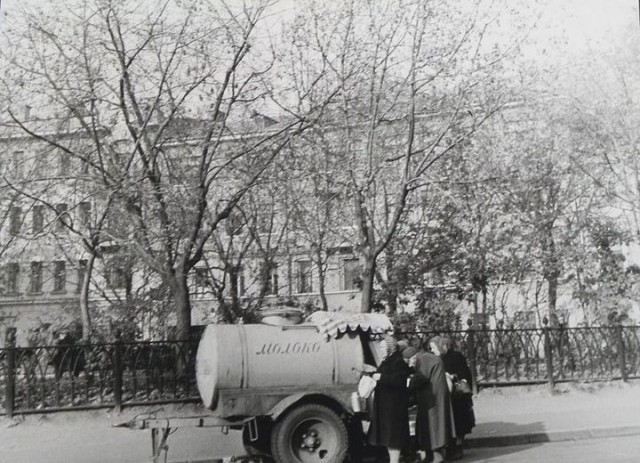Прогулка по Москве 1961 года. Какой была столица в год, когда Гагарин полетел в космос