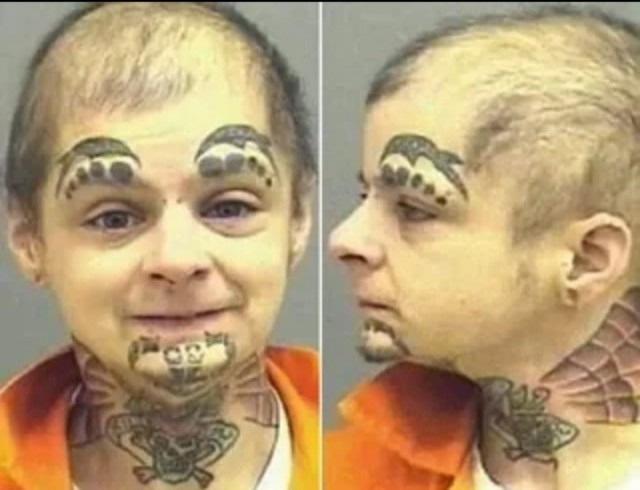 *Зачёркнуто*
