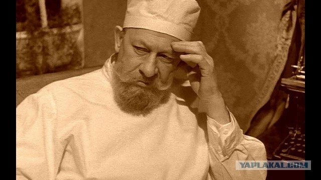 Хотел узнать свежие новости, но вспомнил, что не умеет читать