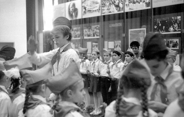 Фотохроника "загнивающего совка". Часть 4