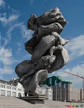 Цыганова : « Большую Глину» привезти и поставить табличку