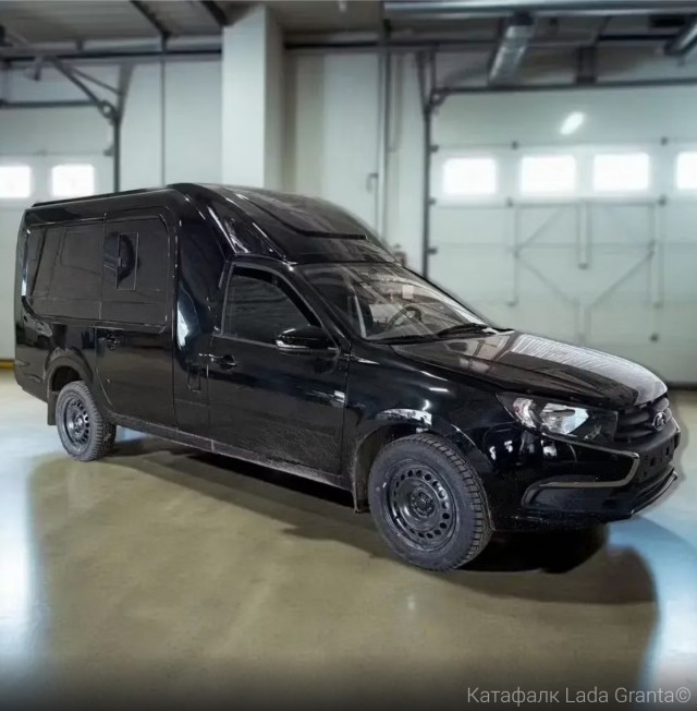 Motor: в России начали продавать катафалк на базе Lada Granta за 2,8 млн рублей