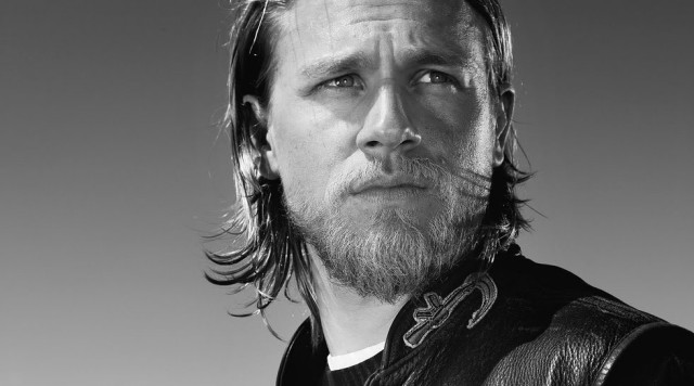 Фото актеров и музыкантов, из которых харизма плещет через край