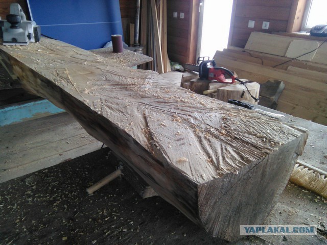 Лавка из березового бревна