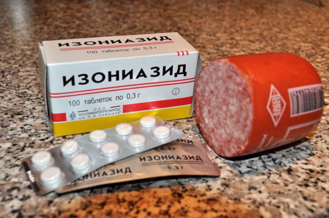 "У нас новые соседи, а это их собаки"