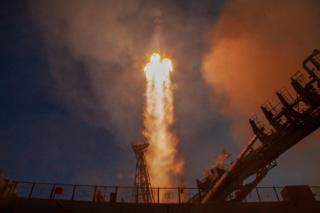 Грузовой корабль Прогресс МС-15 выведен на орбиту
