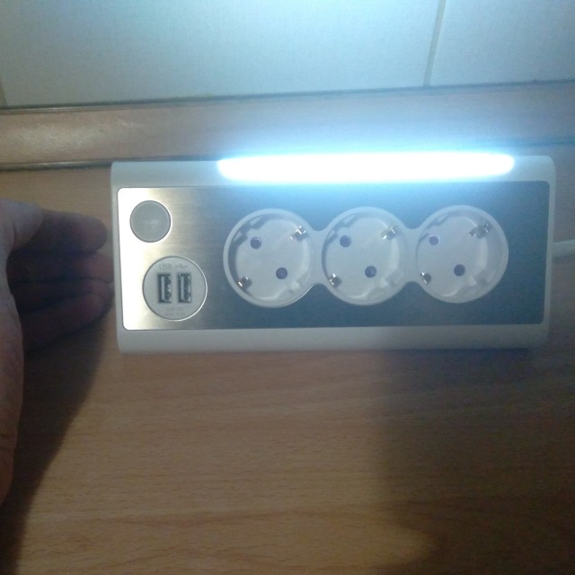 Выключатель