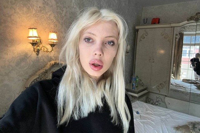 Юлия Максимовская выпала с 8 этажа