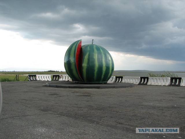 Памятники, которые делают мир добрее