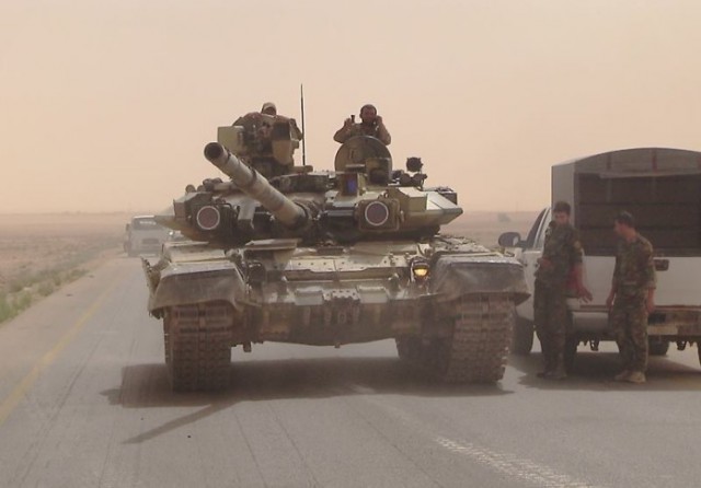 Глазами очевидца: Сирийская армия наступает на Ракку