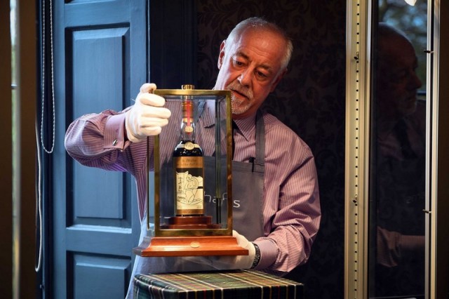 Десять самых дорогих жидкостей в мире