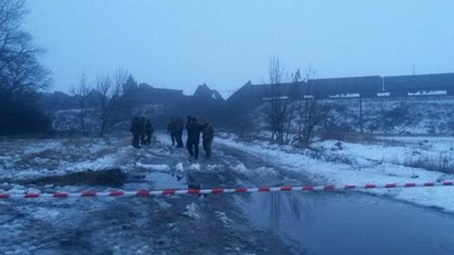 ФСБ показала видео с мужчиной, который, по версии следствия, планировал устроить подрыв моста в Саратовской области
