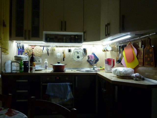 Как я запилил доп. подсветку на кухне