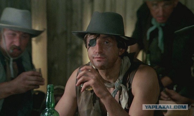 Массовая драка в мурманском баре