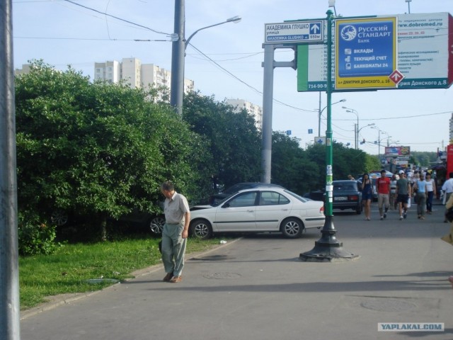 Парковка по-бутовски.