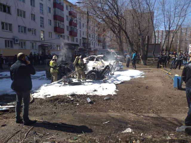 Автомобиль взорвался в Нижнекамске