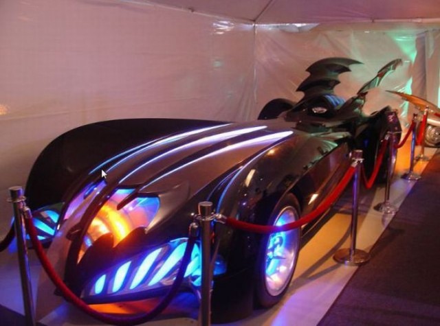 10 красивейших «киношных» автомобилей в истории Голливуда