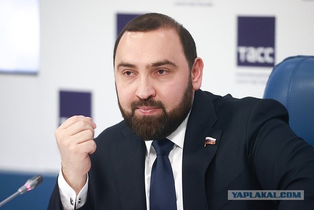 Султан Хамзаев негодуэ...