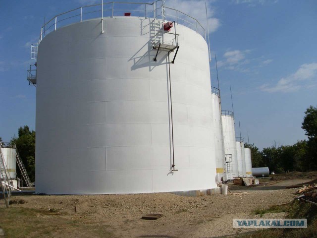 Клепаные нефтяные резервуары