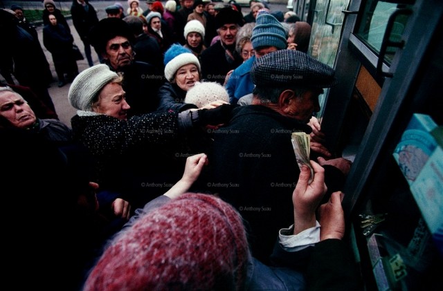 Фотографии Anthony Suau. Москва и Россия в 1990-е