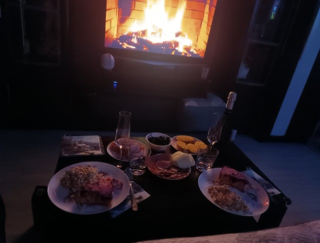 Какой стол, такой и стул!