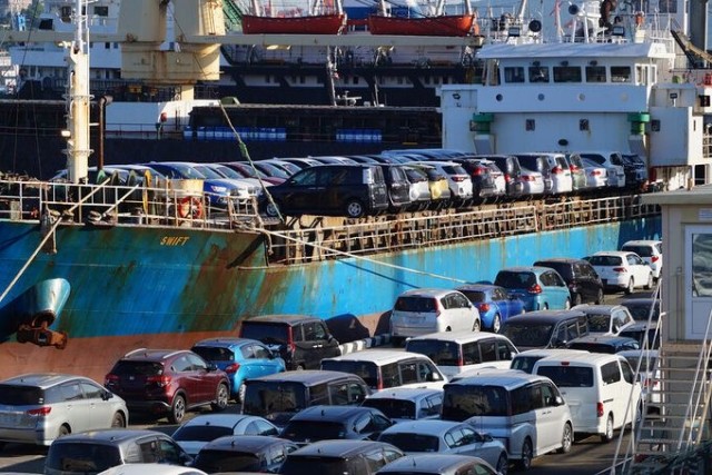 ФТС не подтвердила рассылку требований о доплате пошлин за автомобили