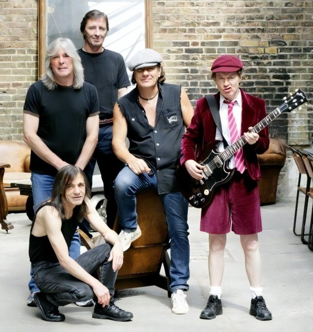 Музыка и музыканты: AC/DC – «Powerage»