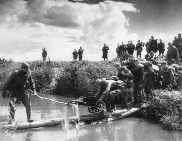 Великая Отечественная в фотографиях-16