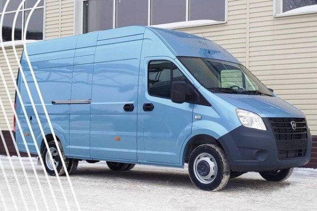 В палитру ГАЗелей добавили оттенок — светло-голубой металлик Silver Blue, который ассоциируется с ясным голубым небом